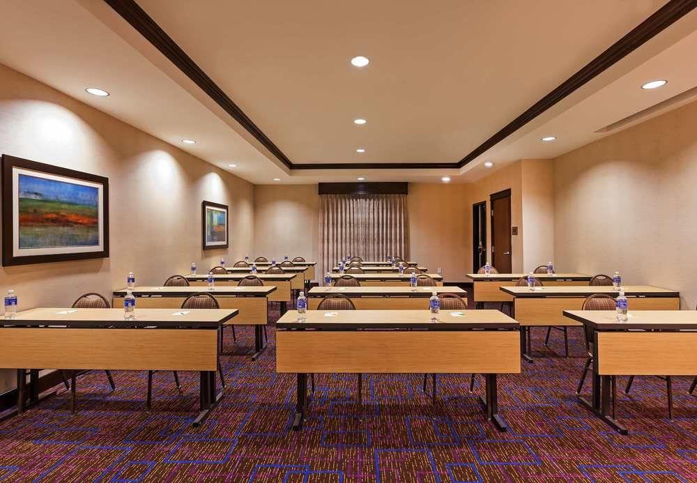Courtyard By Marriott Odessa Hotel Exterior foto
